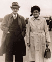 :Picture, Old Man & Woman